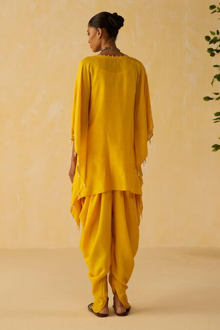 Shikha Mehta Daaviana Dola Silk Kurta Set 