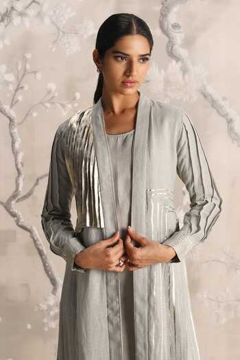 Kaveri Blue Linen Foil Printing Pleated Abaya And Dress Set at Aza Fashions Kaveri_Blue Linen Foil Printing Pleated Abaya And Dress Set _at_Aza_Fashions