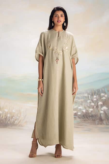 Kaveri Leaf Placement Embroidered Kaftan