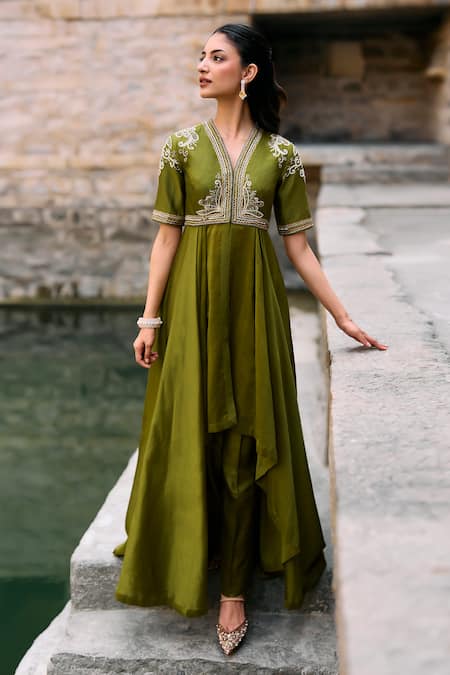 Jayanti Reddy Owl Embroidered Silk Anarkali Set 