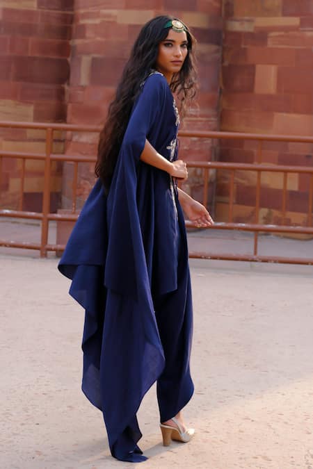 Jayanti Reddy Fara Zardosi Embroidered Silk Cape & Dhoti Pant Set 