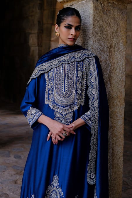 Jayanti Reddy Adira Silk Embroidered Tunic Set 