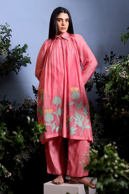 Taisha_Pink Chanderi Embroidery, Applique Trishya Floral Pattern Jacket Pant Set _Online_at_Aza_Fashions