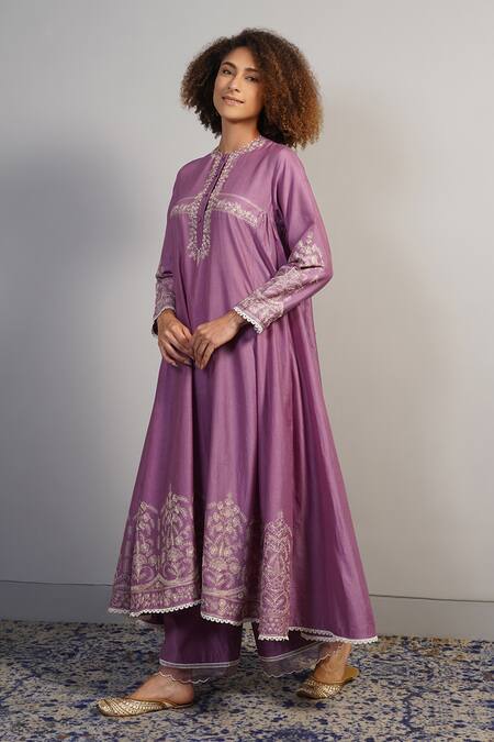 Buy_Samant Chauhan_Purple Silk, Cotton Embroidery Floral Threadwork Kurta Set _Online_at_Aza_Fashions