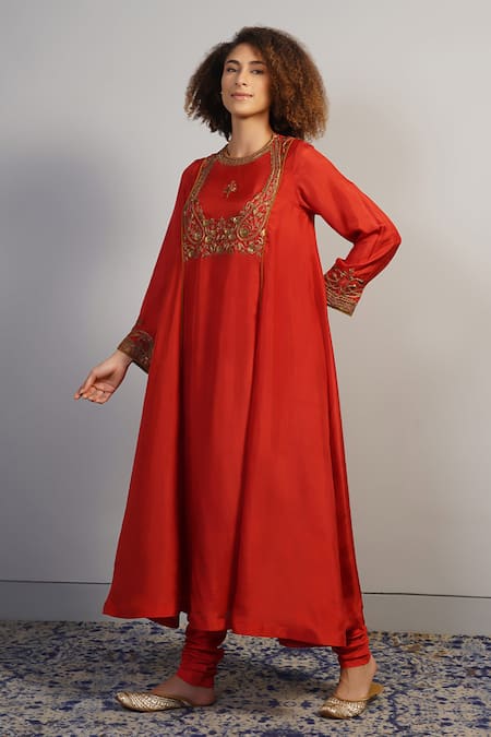 Samant Chauhan Red Silk Embroidery, Zari Ornamental Threadwork Kurta Set Online at Aza Fashions Samant Chauhan_Red Silk Embroidery, Zari Ornamental Threadwork Kurta Set _Online_at_Aza_Fashions