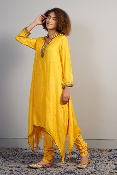 Shop_Samant Chauhan_Yellow Silk Embroidery Zari Threadwork Kurta Set _Online_at_Aza_Fashions
