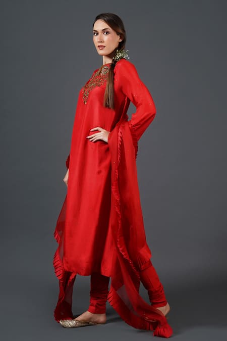 Buy_Samant Chauhan_Red Silk Zari Threadwork Embroidered Kurta Set _Online_at_Aza_Fashions