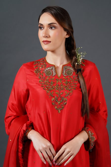 Shop_Samant Chauhan_Red Silk Zari Threadwork Embroidered Kurta Set _Online_at_Aza_Fashions