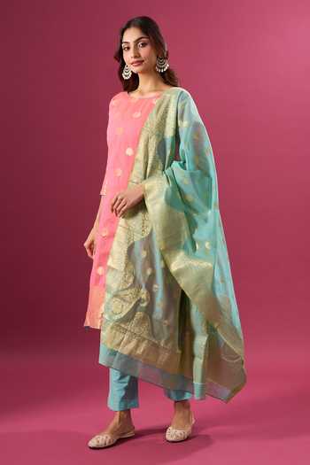 Khwaab By Sanjana Lakhani_Pink Silk Zari Round Neck Butti Pattern Art Kurta Set _at_Aza_Fashions