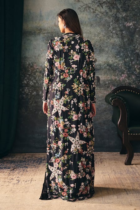 Mani Bhatia Anneliese Pre-Draped Saree Set With Embroidered Jacket 