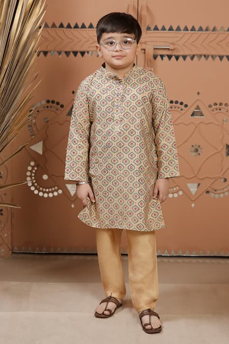 Tiny Colour Floral Jaal Print Kurta Set 