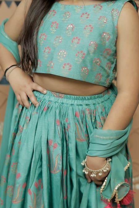 Buy_Tiny Colour_Green Silk, Chiffon Tassels Floral Block Print Lehenga Set 