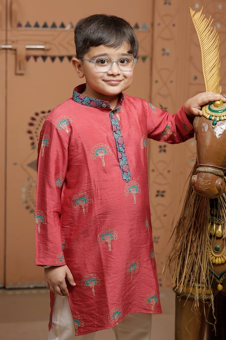 Tiny Colour_Pink Silk, Cotton Floral Block Print Kurta And Pyjama Set _at_Aza_Fashions