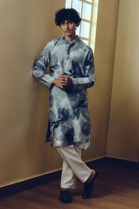 Studio 113 Grey Silk, Chanderi Floral Print Lara Kurta Online at Aza Fashions Studio 113_Grey Silk, Chanderi Floral Print Lara Kurta _Online_at_Aza_Fashions
