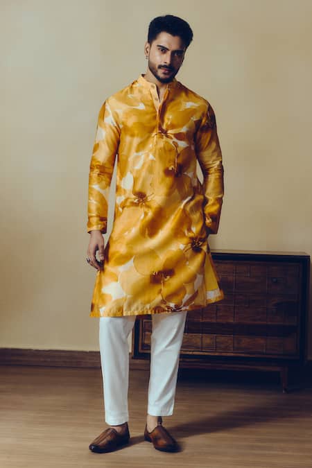Shop Studio 113 Yellow Silk, Chanderi Floral Print Lara Kurta Online at Aza Fashions Shop_Studio 113_Yellow Silk, Chanderi Floral Print Lara Kurta _Online_at_Aza_Fashions