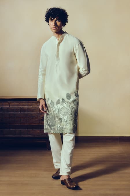 Buy Studio 113 White Silk, Chanderi Embroidery Kantha Maya Kurta at Aza Fashions Buy_Studio 113_White Silk, Chanderi Embroidery Kantha Maya Kurta _at_Aza_Fashions