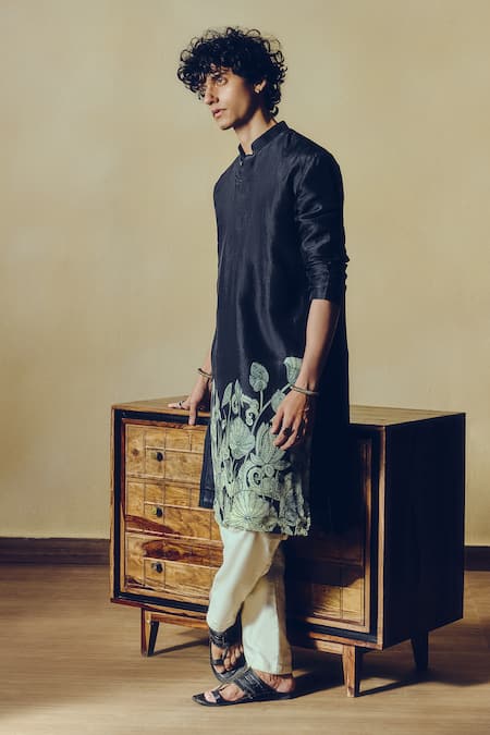 Studio 113 Black Silk, Chanderi Kantha Print Kurta Online at Aza Fashions Studio 113_Black Silk, Chanderi Kantha Print Kurta _Online_at_Aza_Fashions