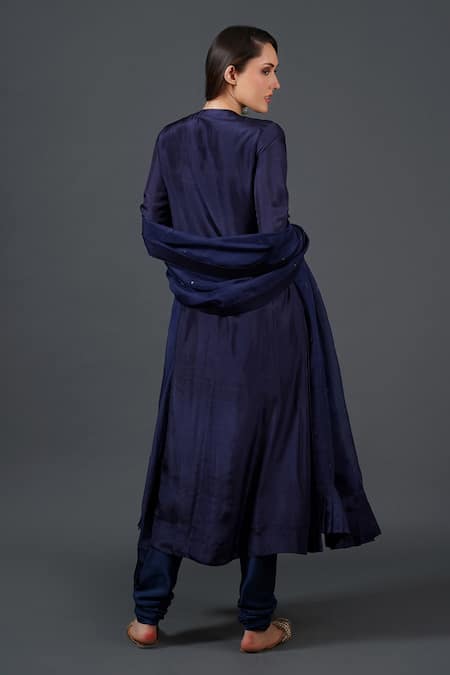 Samant Chauhan Zari Threadwork Embroidered Kurta Set 