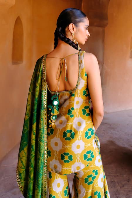 Drishti & Zahabia Tara Floral Print Kurta Palazzo Set 