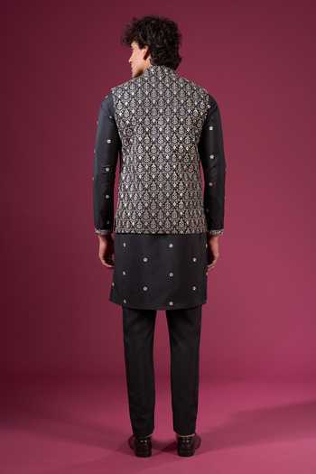 Arihant Rai Sinha Butti Pattern Nehru Jacket Kurta Set 