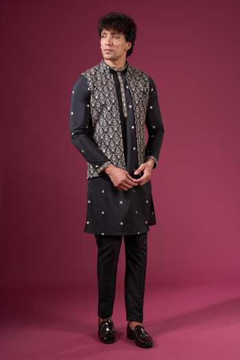 Arihant Rai Sinha Butti Pattern Nehru Jacket Kurta Set 
