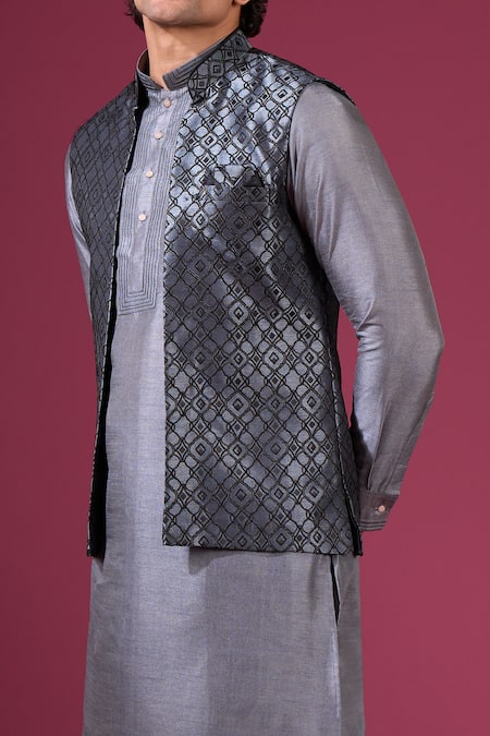 Arihant Rai Sinha_Grey Jacquard, Silk Pattern Nehru Jacket Kurta Set _at_Aza_Fashions