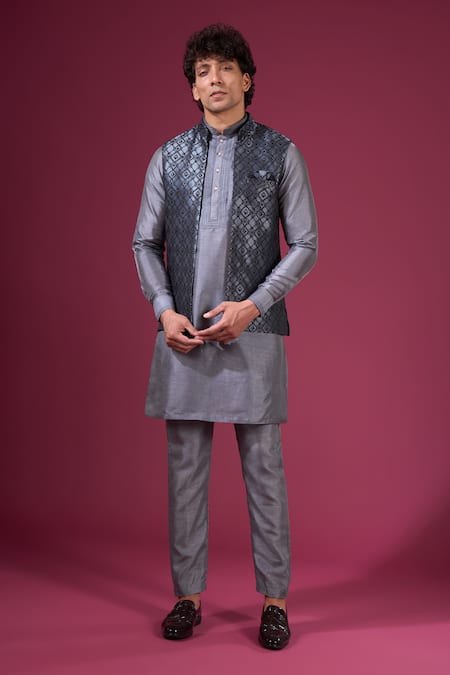Arihant Rai Sinha Jacquard Pattern Nehru Jacket Kurta Set 