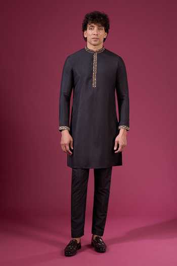 Shop Arihant Rai Sinha Black Silk Embroidery Floral Pattern Bundi Kurta Set Online at Aza Fashions Shop_Arihant Rai Sinha_Black Silk Embroidery Floral Pattern Bundi Kurta Set _Online_at_Aza_Fashions