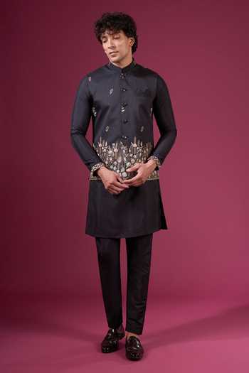 Arihant Rai Sinha Floral Pattern Bundi Kurta Set