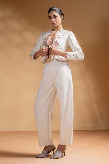 Buy_BAISE GABA_Off White Muslin Gota Patti Round Neck Chandra Embroidered Jacket 