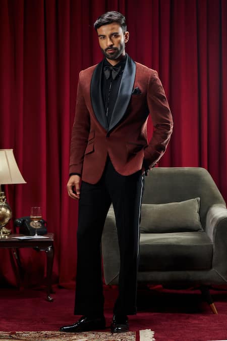 Philocaly Tarantino Contrast Collar Tuxedo 