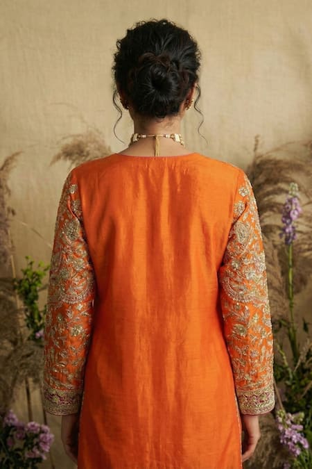 Two Sisters By Gyans Kiran Dori Embroidered Silk Kurta Set 