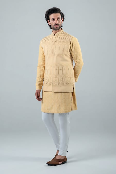 Punit Arora Zardozi Threadwork Embroidered Bundi & Kurta Set 