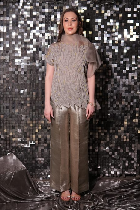 Vedangi Agarwal Zardozi Work Top & Pant Set 