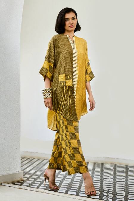 Basil Leaf_Yellow Linen Printed Kurta And Pant Set _Online_at_Aza_Fashions