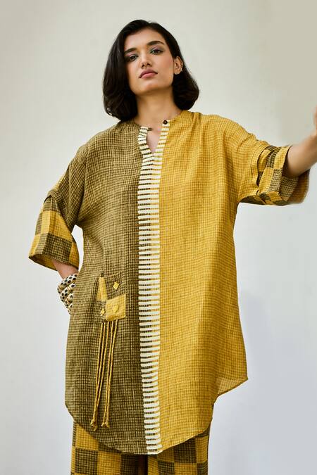 Shop_Basil Leaf_Yellow Linen Printed Kurta And Pant Set _Online_at_Aza_Fashions