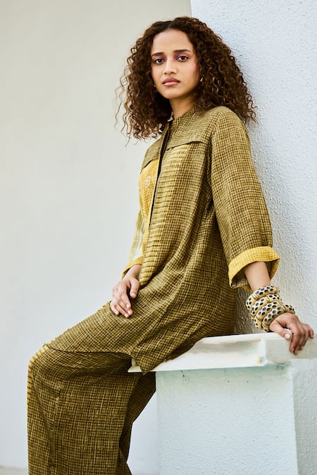 Basil Leaf_Yellow Silk, Linen Embroidery Printed Kurta And Pant Set _Online_at_Aza_Fashions