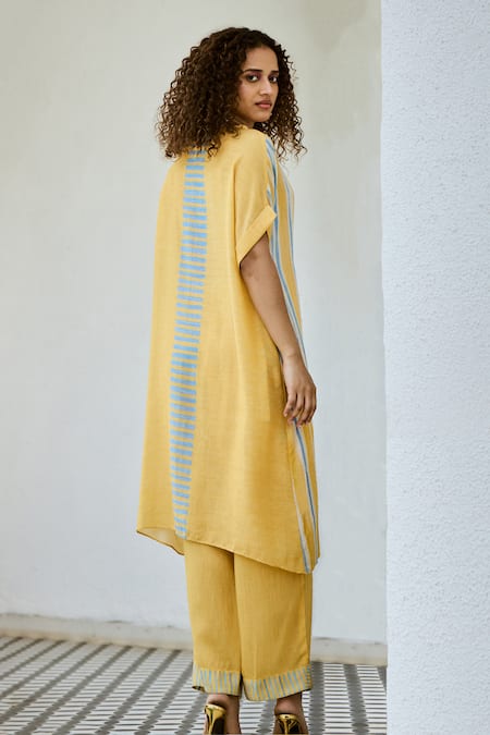 Shop Basil Leaf Blue Silk, Linen Embroidery Printed Kurta And Pant Set at Aza Fashions Shop_Basil Leaf_Blue Silk, Linen Embroidery Printed Kurta And Pant Set _at_Aza_Fashions