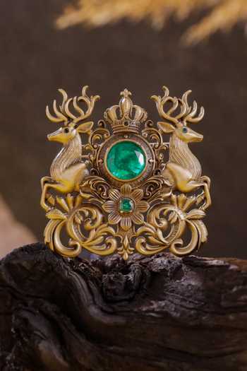 Cosa Nostraa Twin Stag Crest Brooch 