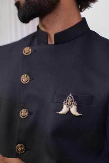 Cosa Nostraa Tuskers Divinity Brooch 