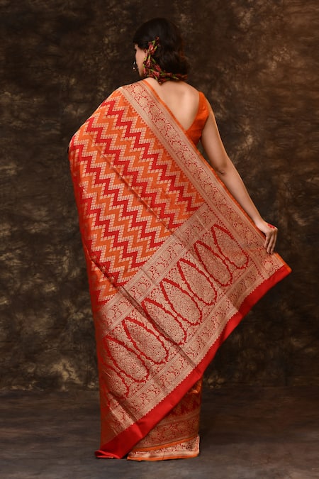 Vishwa By Pinki Sinha Chevron Woven Saree With Running Blouse 