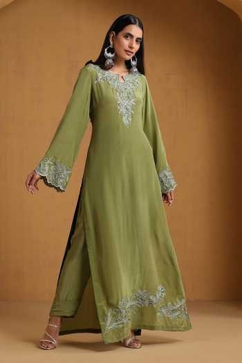 Buy_Wazir C_Green Crepe Zari, Metallic Thread Round Neck Kashmiri Aari Embroidered Kurta Set _Online_at_Aza_Fashions