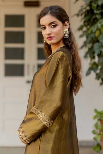 Shop_Mimamsaa_Gold Silk, Tissue Embroidery, Zari Round Neck Noor Neckline Kurta And Pant Set 