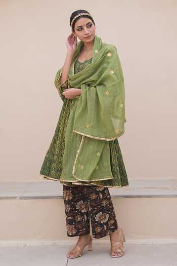 Gulabo Jaipur_Green Cotton, Cambric Gota Patti, Sequins Scoop Neck Ira Printed Anarkali Set _Online_at_Aza_Fashions