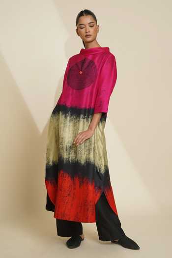 Buy_Taika By Poonam Bhagat_Pink Silk Embroidery Shawl Neck Printed Blended Kurta And Pant Set _Online_at_Aza_Fashions