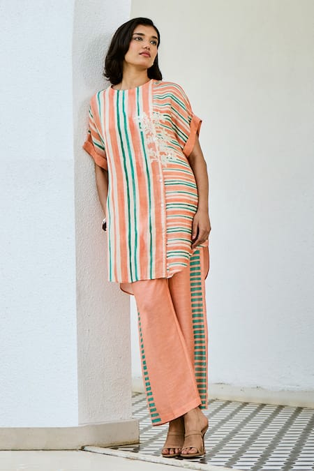 Basil Leaf Linear Print Kurta & Pant Set 