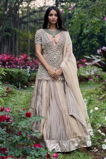 Itrh Noor-E-Zar Jadau Lehenga Set 