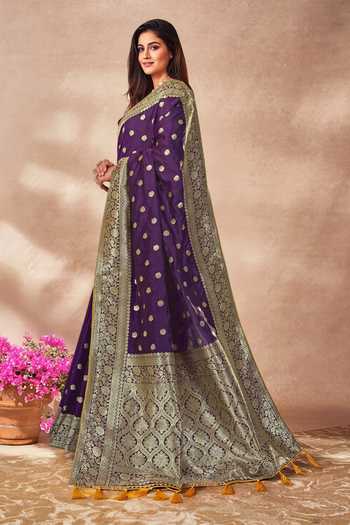 Khwaab By Sanjana Lakhani_Purple Georgette, Silk Embroidery Boat Neck Floral Woven Saree Set _Online_at_Aza_Fashions