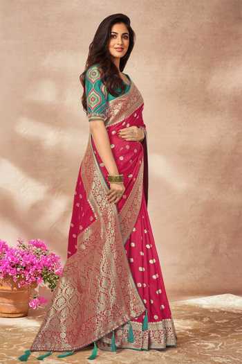 Khwaab By Sanjana Lakhani_Pink Georgette, Silk Embroidery V-neck Bloom Woven Saree Set With Blouse _Online_at_Aza_Fashions