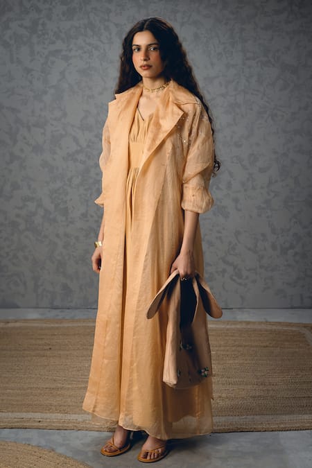 Paulmi And Harsh Inaya Gathered Dress With Sheer Jacket 